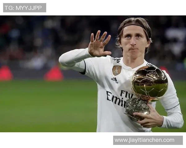 天价足球球星年薪再度引发热议全球体育商业化趋势加速显现