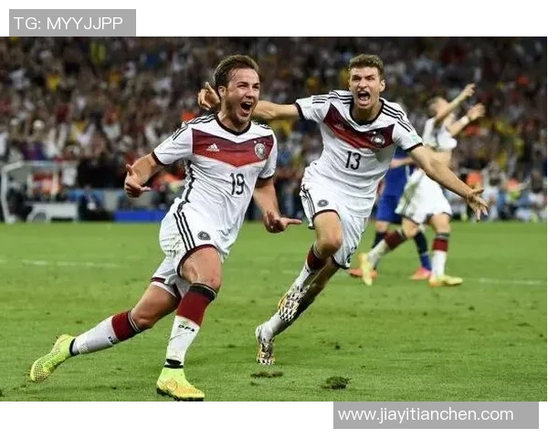 当今足坛超级球星纷纷崭露头角 谁将成为未来的传奇人物 当今足坛超级球星纷纷崭露头角 谁将成为未来的传奇人物